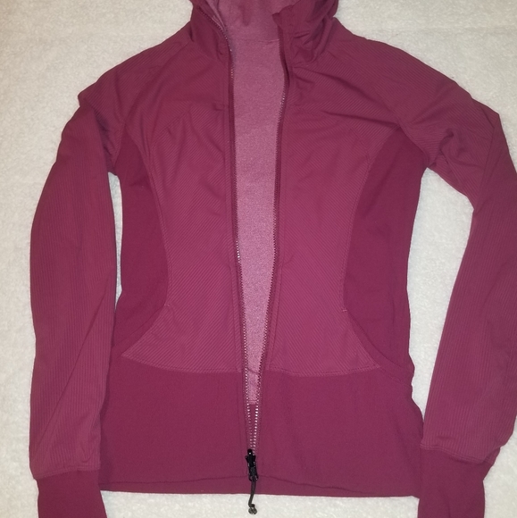 Lululemon in Flux Jacket 8 - Picture 1 of 6